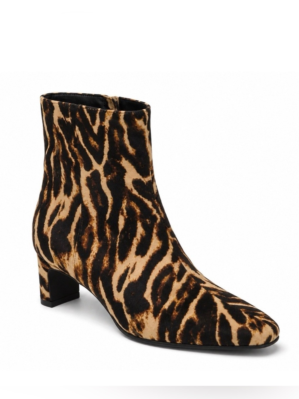 Women’s Tigris Boots with Memory Foam Insole – A New Day Tiger Print